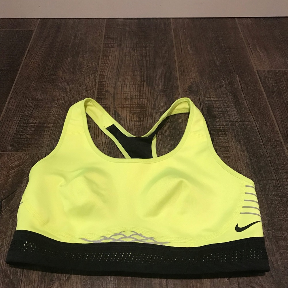 Nike Bra. Size XS women’s.